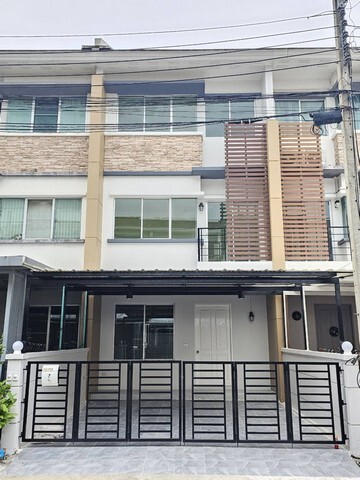 Townhouse ทาวน์พลัส เกษตร-นวมินทร์ (คลองลำเจียก) 4990000 B. 3BEDROOM พื้นที่ = 0 ไร่ 0 ngan 20 ตาราง.วา ใกล้กับ โรงเรียนเลิศหล้า ใกล้แหล่งอำนวยความสะดวก