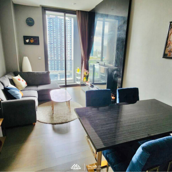 Condo The Esse at Singha Complexห้องดีมาก วิวสวย ตกแต่งมาได้น่าอยู่มาก ขายราคา 21.6 ล้านบาท