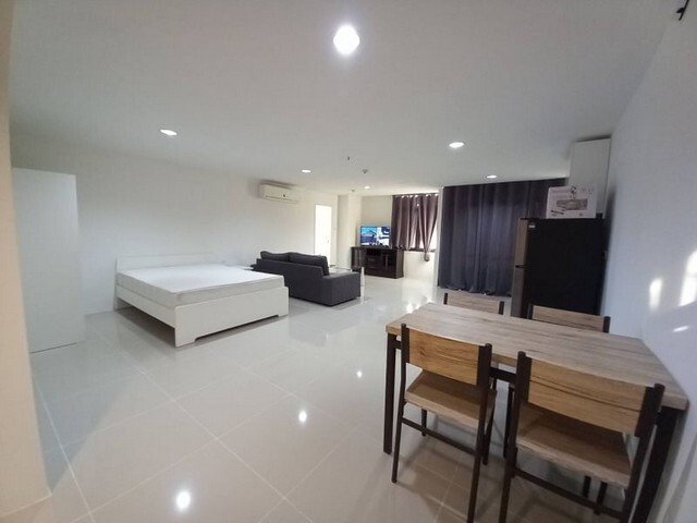 Waterford Park Thonglor spacious safe quiet 8th floor BTS Thonglor