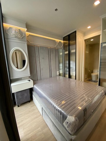 Noble State 39 spacious convenient quiet 24th floor BTS Phrom Phong