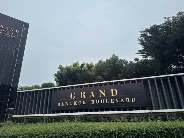 เริ่มต้นชีวิตใหม่ในบ้านโครงการหรู ขาย บ้าน Grand Bangkok Boulevard Rama 9 – Srinakarin โทร 099-263-6615 / 085-554-9989