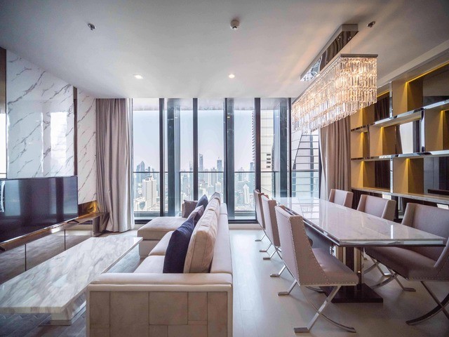 Luxury High-Rise 2BR at Noble Ploenchit | BTS Ploenchit Access