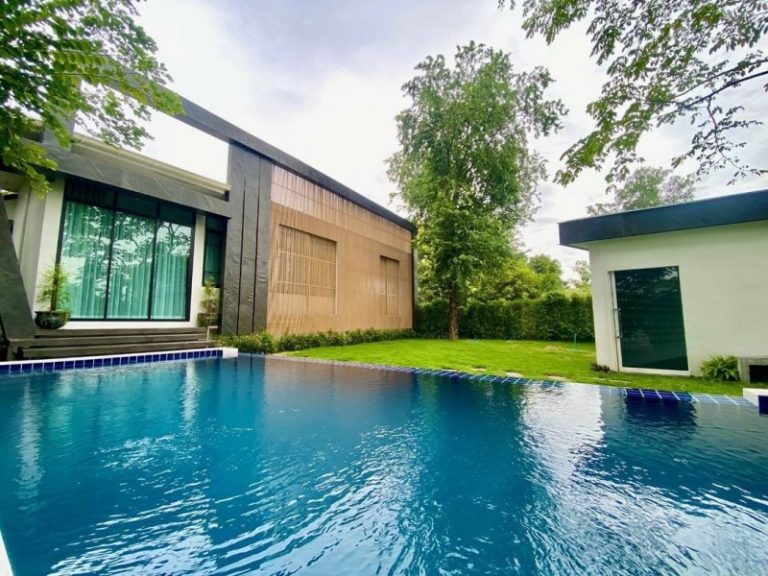 ให้เช่า 150,000 บาท/เดือน ขาย 13.85 ล้าน บ้าน Pool Villa 150 ตรว. #โซนสันกำแพง #แม่ออน ทำเลดี เฟอร์นิเจอร์ครบ พร้อมเข้าอยู่ เดินทางสะดวก