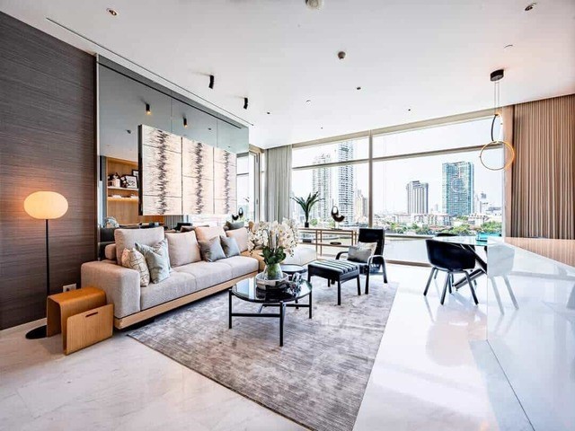 Four Seasons Private Residences Condo for RENT, near BTS Saphan Taksin