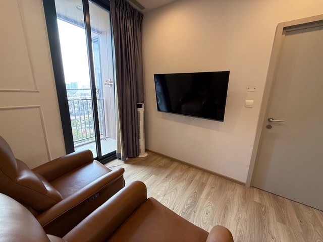 Oka Haus Sukhumvit 36 beautiful view quiet spacious 12A floor BTS Thonglor