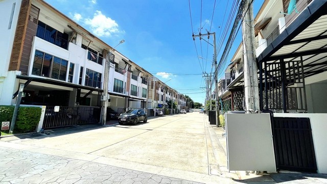 HR2258 House for rent, 3-storey townhouse, The Private Sukhumvit-Bangchak , BTS Bangchak (E10)