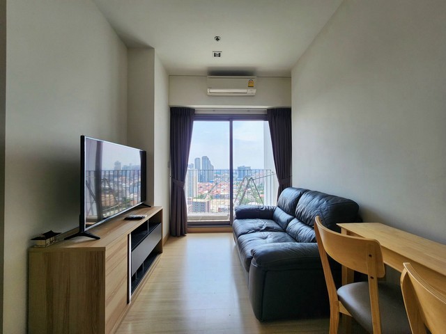 Whizdom Connect Clean comfortable quiet 20th floor BTS Punnawithi