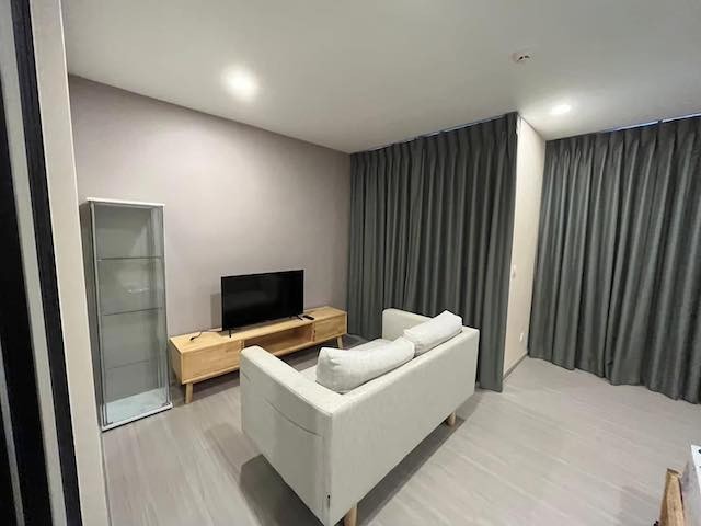 Aspire Sukhumvit Onnut Safe quiet clean 4th floor BTS On Nut